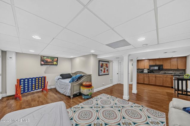 60 Cannonade Drive W, Marlboro, NJ 07746