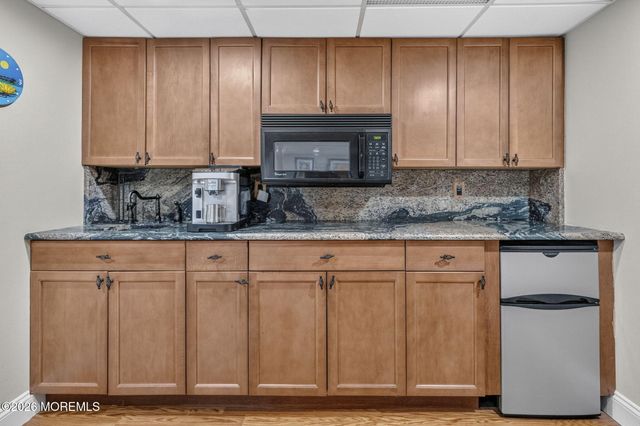 60 Cannonade Drive W, Marlboro, NJ 07746