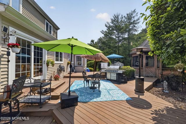 60 Cannonade Drive W, Marlboro, NJ 07746