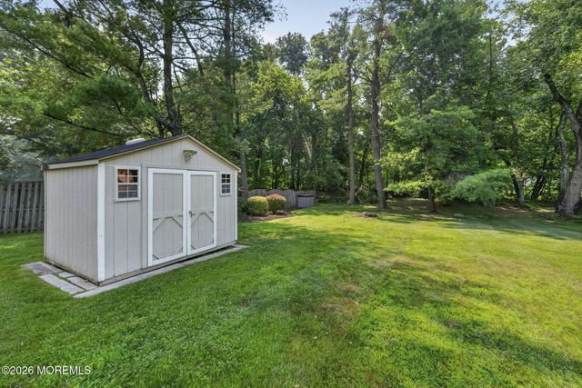 60 Cannonade Drive W, Marlboro, NJ 07746