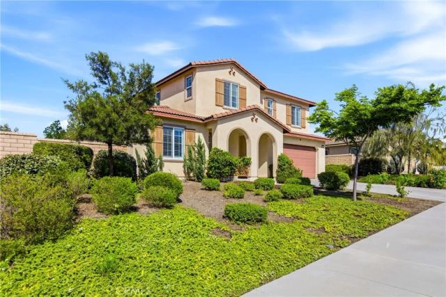 35416 Oakstone Creek Court, Winchester, CA 92596