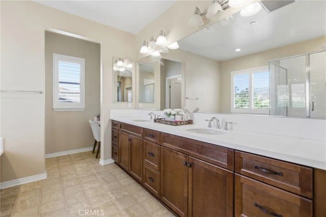 35416 Oakstone Creek Court, Winchester, CA 92596