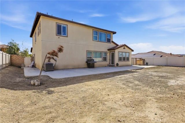 35416 Oakstone Creek Court, Winchester, CA 92596