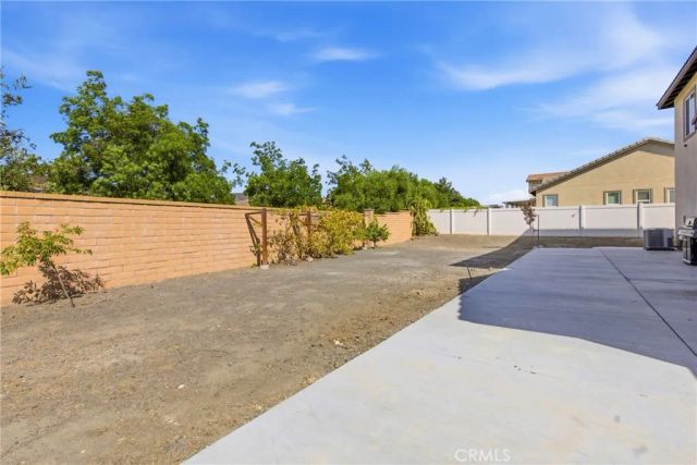 35416 Oakstone Creek Court, Winchester, CA 92596