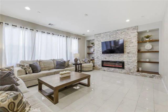 35416 Oakstone Creek Court, Winchester, CA 92596