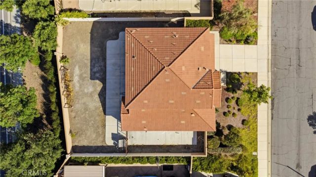 35416 Oakstone Creek Court, Winchester, CA 92596