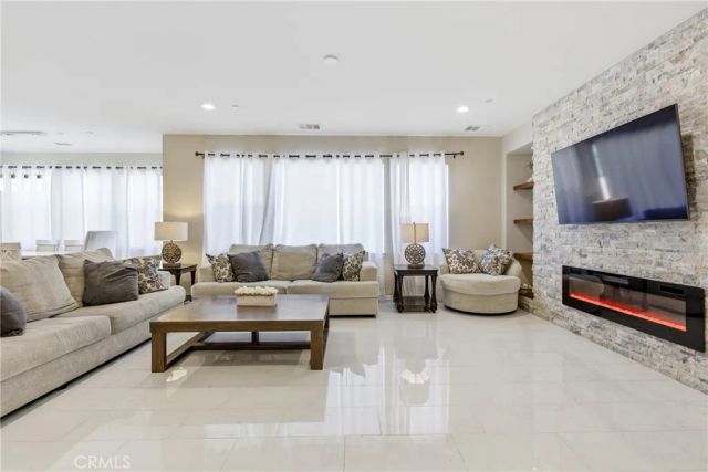 35416 Oakstone Creek Court, Winchester, CA 92596