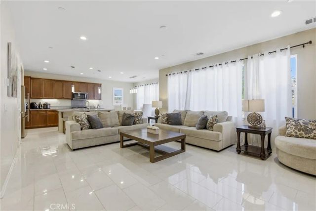 35416 Oakstone Creek Court, Winchester, CA 92596