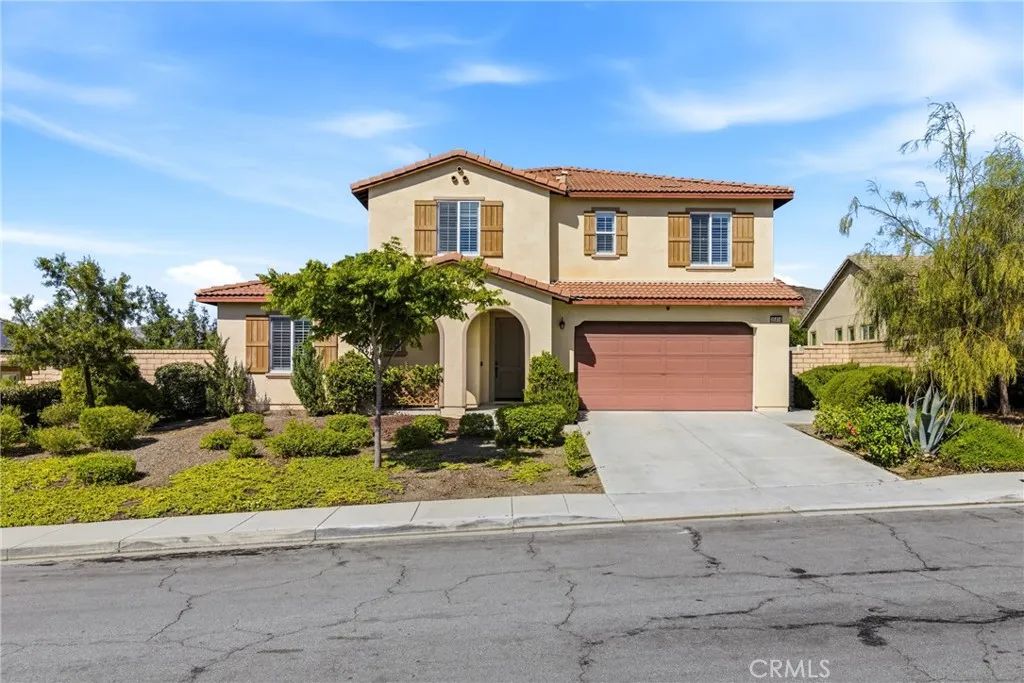 35416 Oakstone Creek Court, Winchester, CA 92596