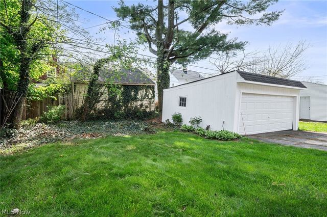 3748 Berkeley Road, Cleveland Heights, OH 44118