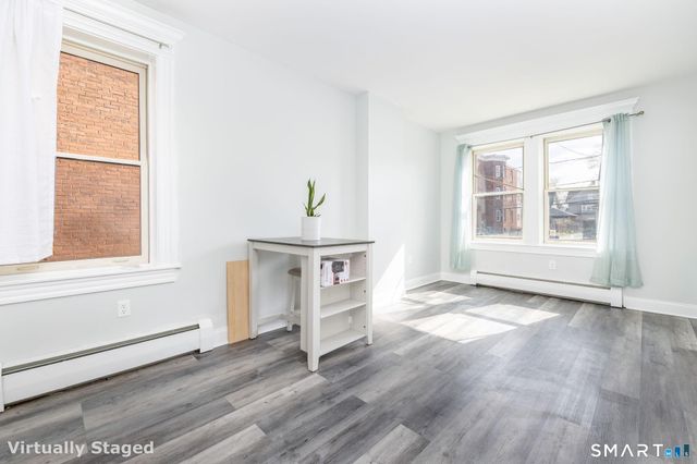 19 Edgewood Street, Hartford, CT 06112