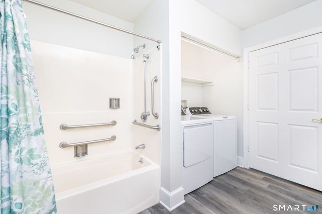 19 Edgewood Street, Hartford, CT 06112