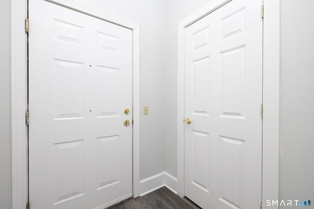 19 Edgewood Street, Hartford, CT 06112