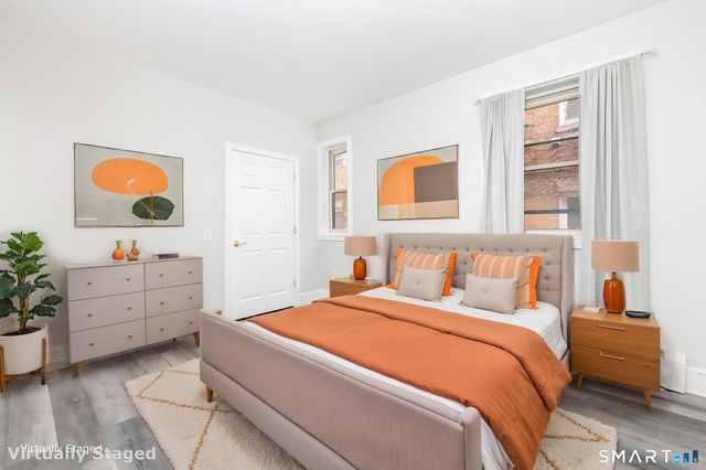 19 Edgewood Street, Hartford, CT 06112