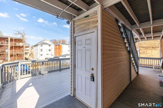 19 Edgewood Street, Hartford, CT 06112