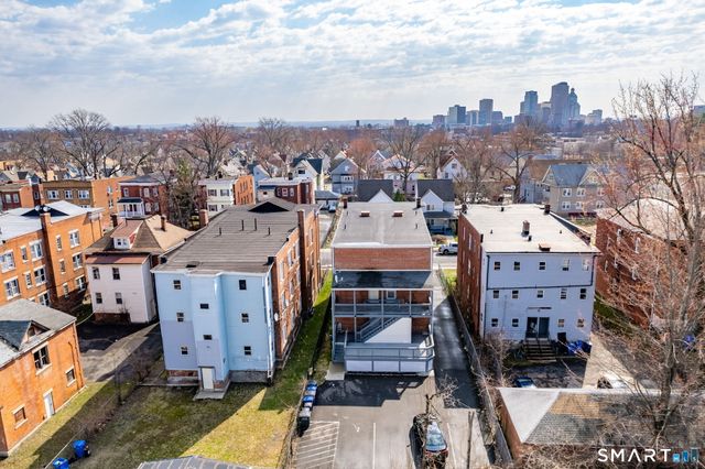 19 Edgewood Street, Hartford, CT 06112