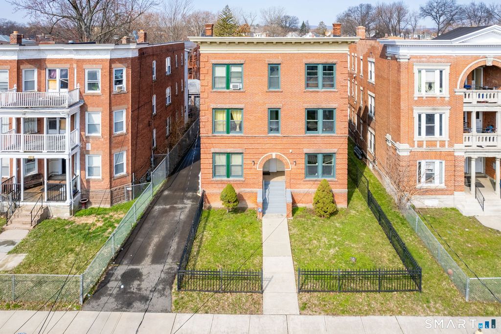 19 Edgewood Street, Hartford, CT 06112