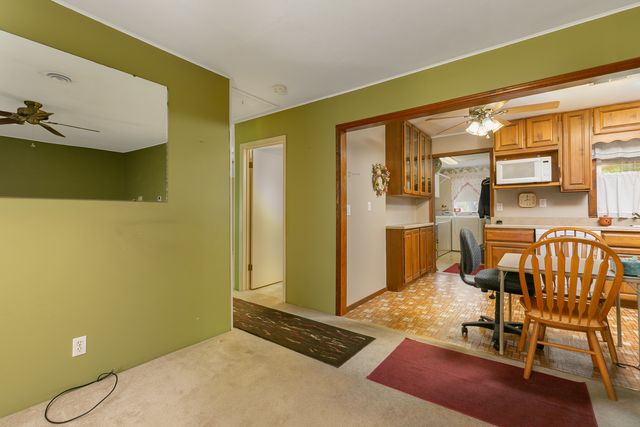 17112 10th Avenue, East Moline, IL 61244