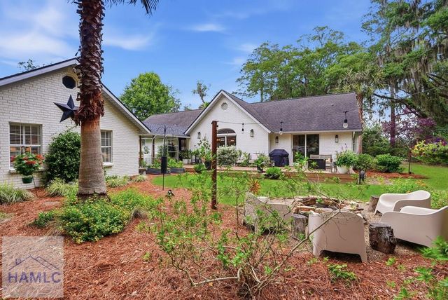 622 Brigantine Dunmore Road, Midway, GA 31320