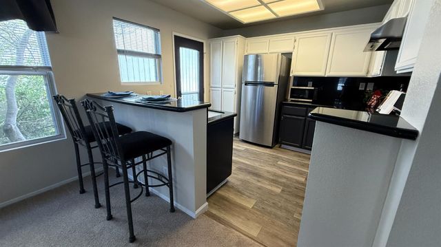 263 Brightstone Cir, Folsom, CA 95630