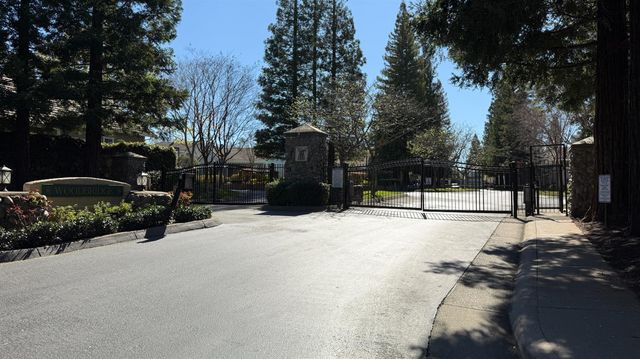 263 Brightstone Cir, Folsom, CA 95630