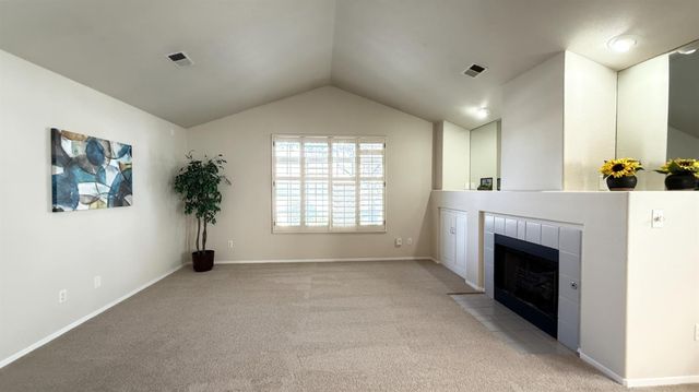 263 Brightstone Cir, Folsom, CA 95630