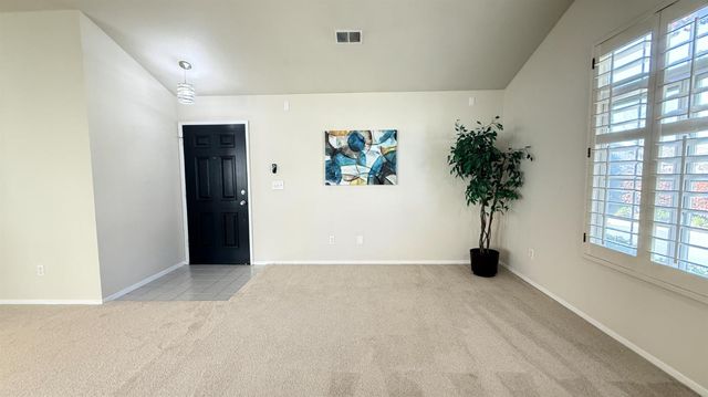 263 Brightstone Cir, Folsom, CA 95630