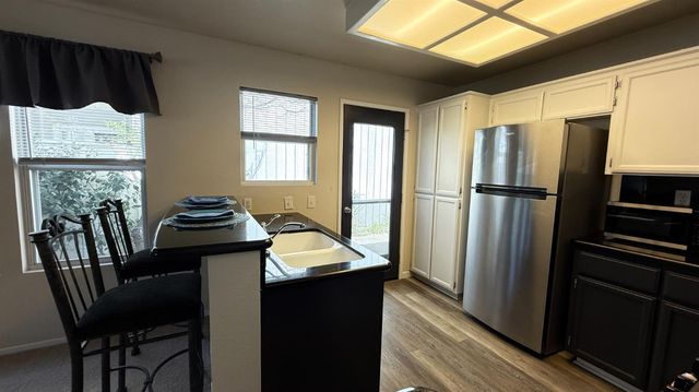 263 Brightstone Cir, Folsom, CA 95630