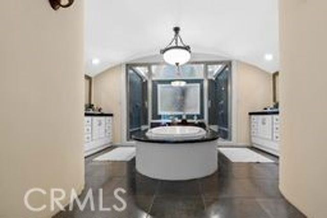26665 Modoc Lane, Lake Arrowhead, CA 92352