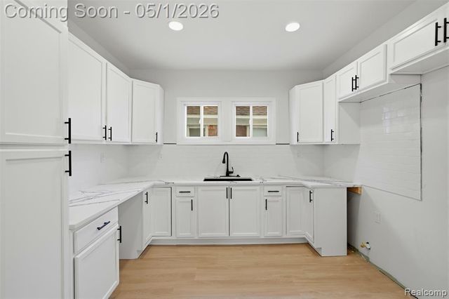 1639 Gladstone Street, Detroit, MI 48206