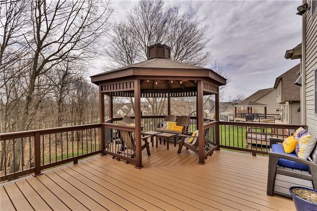 918 Gregory Ct, Cranberry Twp, PA 16066