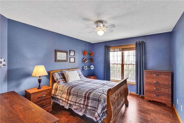 918 Gregory Ct, Cranberry Twp, PA 16066