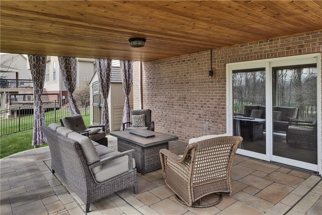 918 Gregory Ct, Cranberry Twp, PA 16066