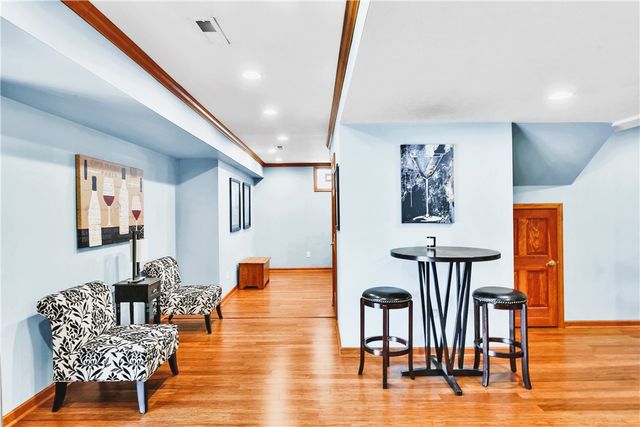 918 Gregory Ct, Cranberry Twp, PA 16066