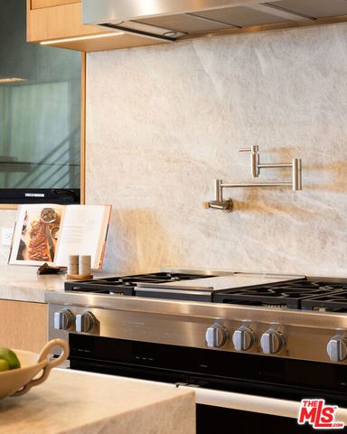 4016 The Strand, Manhattan Beach, CA 90266