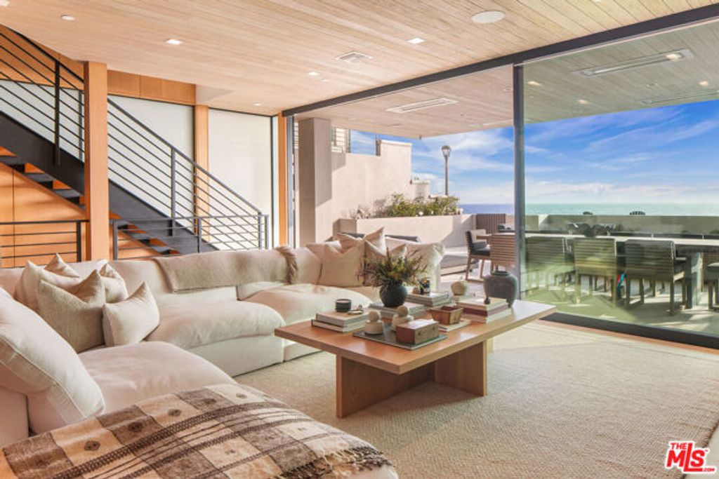 4016 The Strand, Manhattan Beach, CA 90266