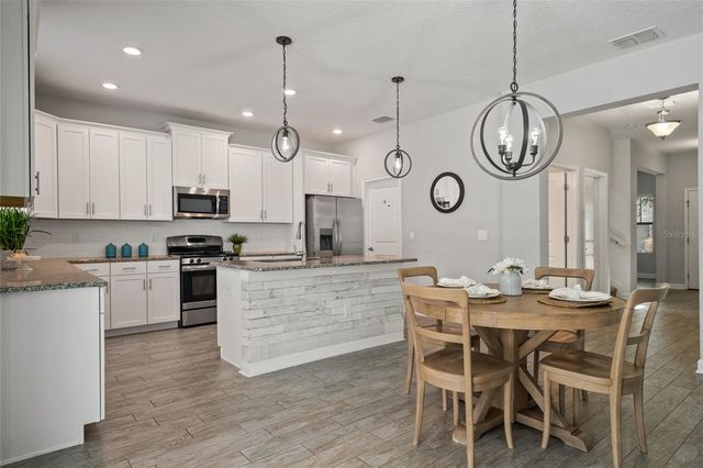 7619 LOON AVENUE, Winter Garden, FL 34787