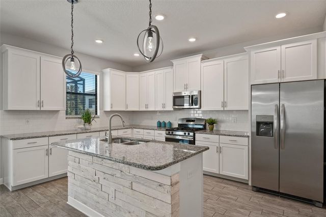 7619 LOON AVENUE, Winter Garden, FL 34787