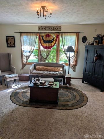 629 Oakridge Drive, Wilmington, OH 45177