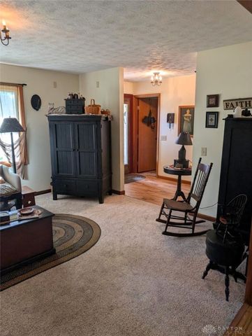 629 Oakridge Drive, Wilmington, OH 45177