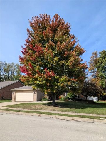 629 Oakridge Drive, Wilmington, OH 45177