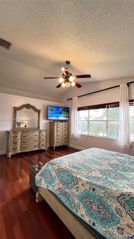 1590 Seagrape Way 0, Hollywood, FL 33019