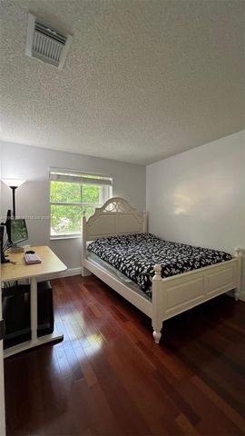 1590 Seagrape Way 0, Hollywood, FL 33019