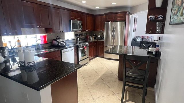 1590 Seagrape Way 0, Hollywood, FL 33019