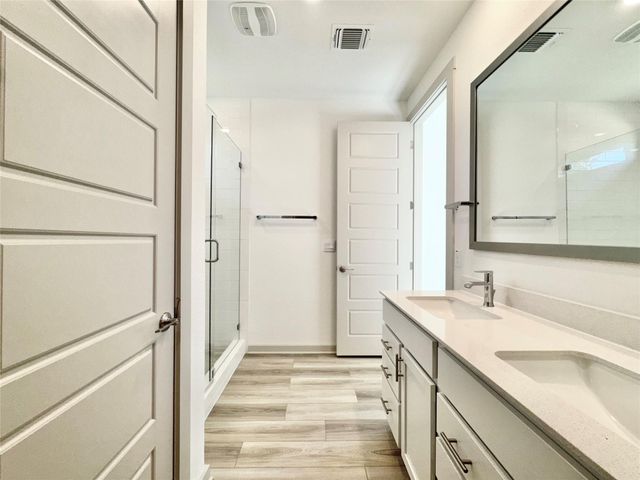 500 Deerpath ST, Leander, TX 78641