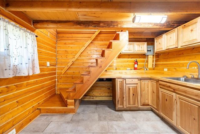 2705 GOLDENROD CIRCLE, North Pole, AK 99705