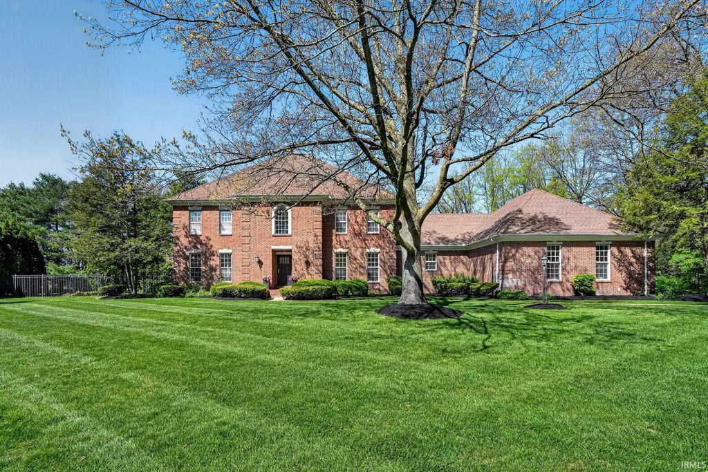 51321 Hidden Pines Court, Granger, IN 46530