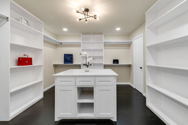 4212 Joshua Lane, Dallas, TX 75287