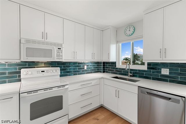 730 W Elkcam CIR 404, Marco Island, FL 34145