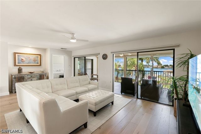 730 W Elkcam CIR 404, Marco Island, FL 34145